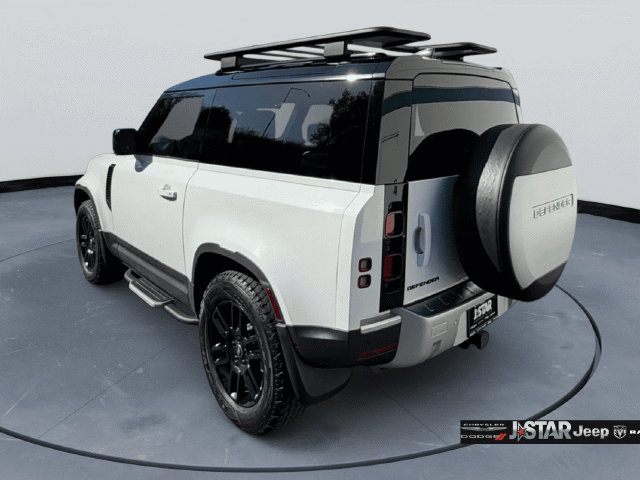 Used 2023 Land Rover Defender 90 S AWD/4WD image 7