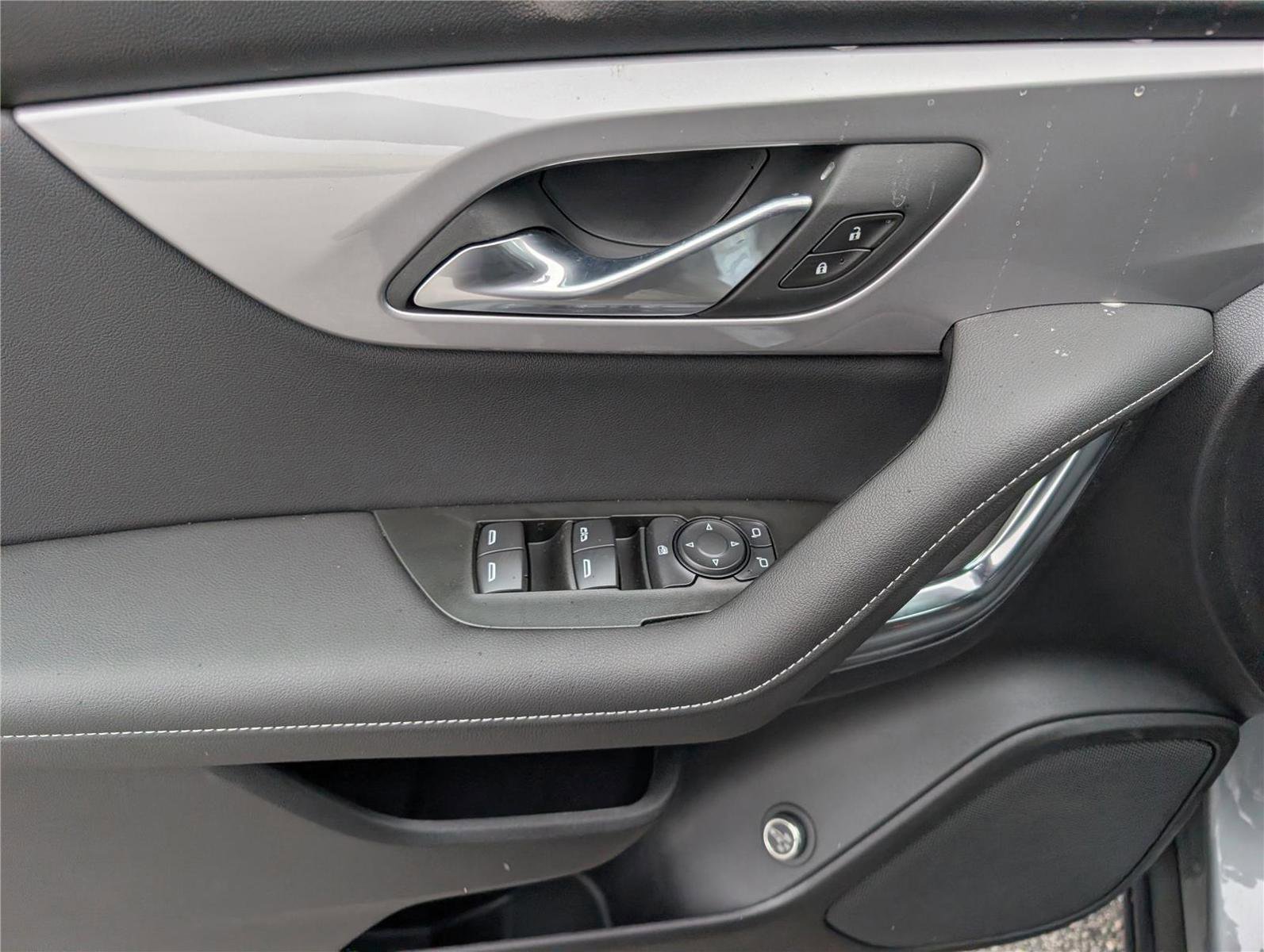 New 2026 Chevrolet Blazer LT w/ Convenience Package image 15