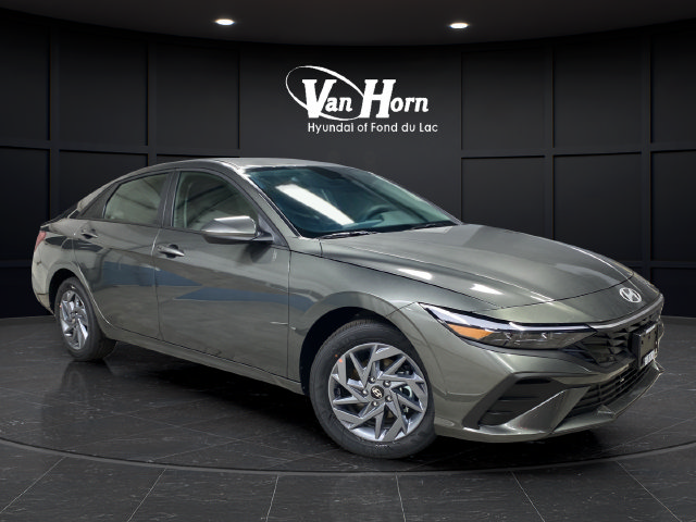 New 2026 Hyundai Elantra Hybrid FWD image 1