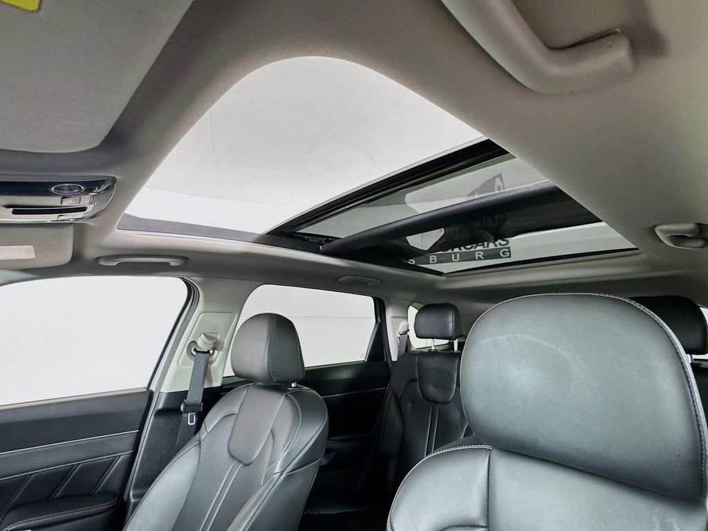 Used 2023 Kia Sorento SX AWD/4WD image 22