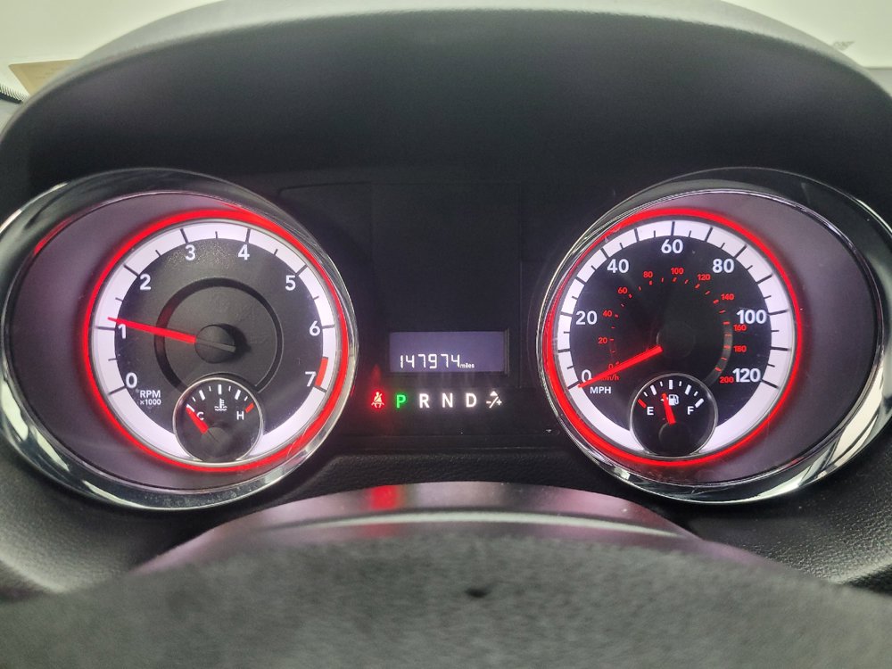 Used 2019 Dodge Grand Caravan SXT FWD image 23