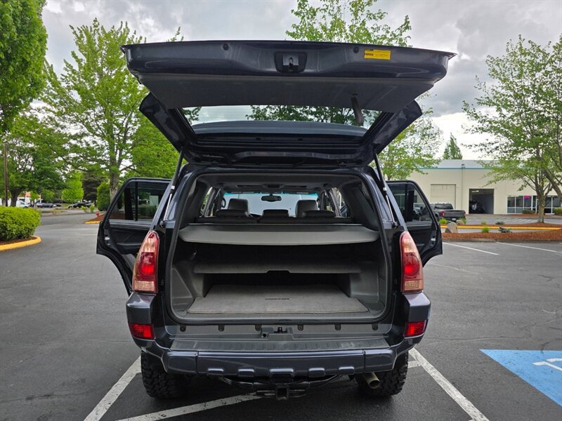 Used 2005 Toyota 4Runner Limited AWD/4WD image 30