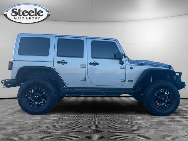 Used 2014 Jeep Wrangler Unlimited Sahara image 6