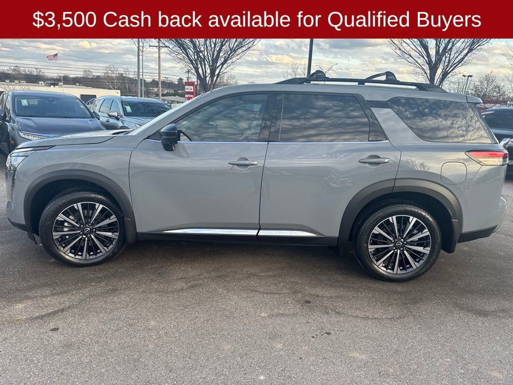 New 2026 Nissan Pathfinder Platinum image 4