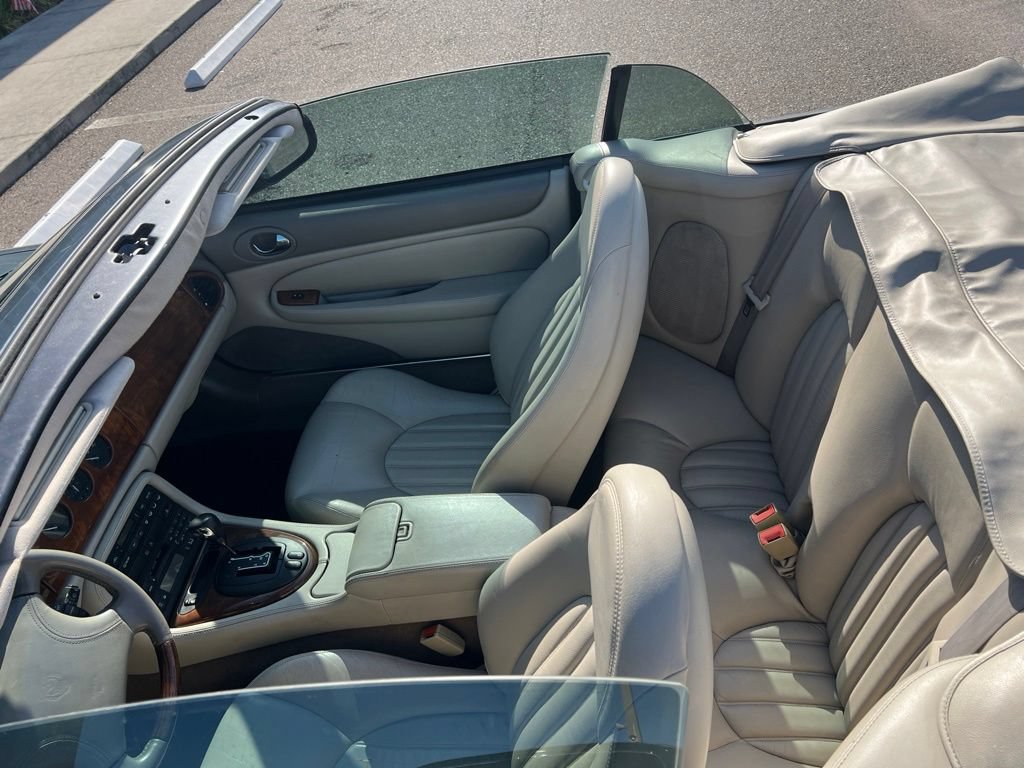 Used 2000 Jaguar XK8 Convertible RWD image 5