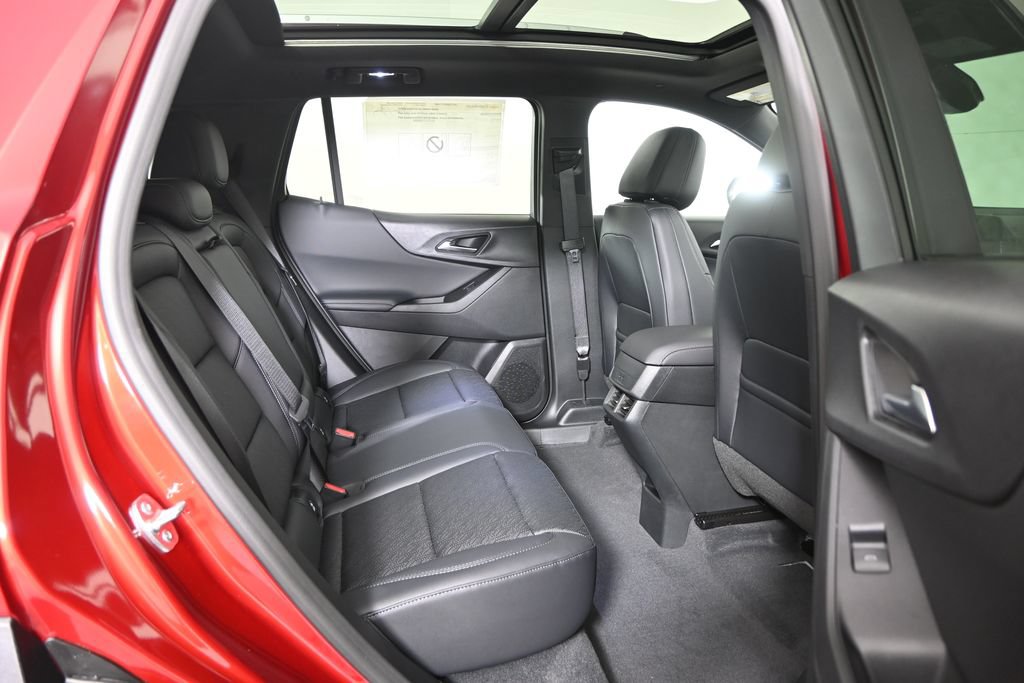 New 2027 Chevrolet Equinox LT w/ Convenience Package II AWD/4WD image 15