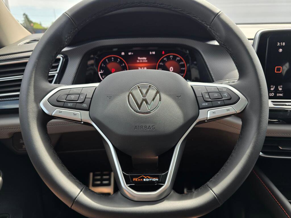 New 2026 Volkswagen Atlas Peak Edition AWD/4WD image 23