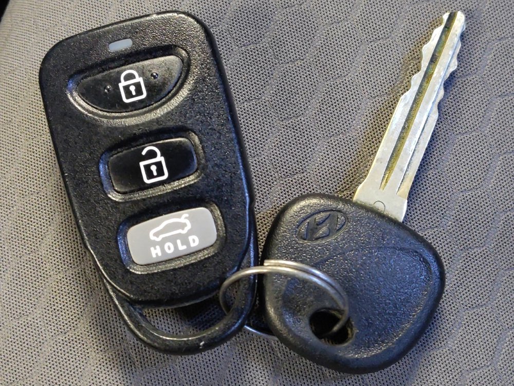 Used 2020 Hyundai Elantra SEL FWD image 32