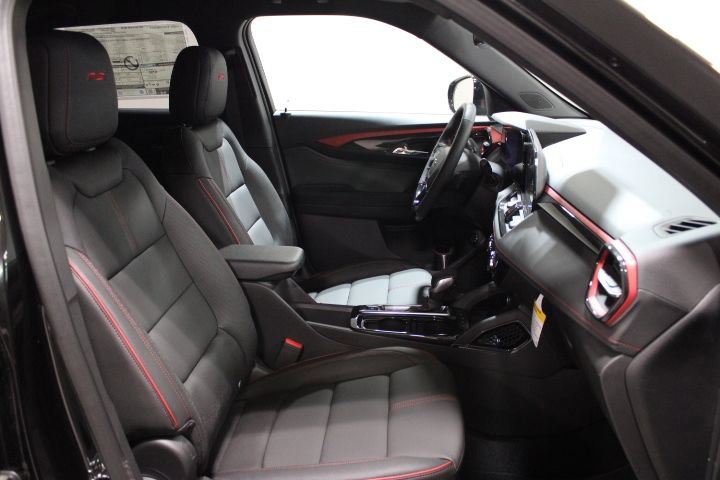 New 2026 Chevrolet TrailBlazer RS w/ Convenience Package AWD/4WD image 24