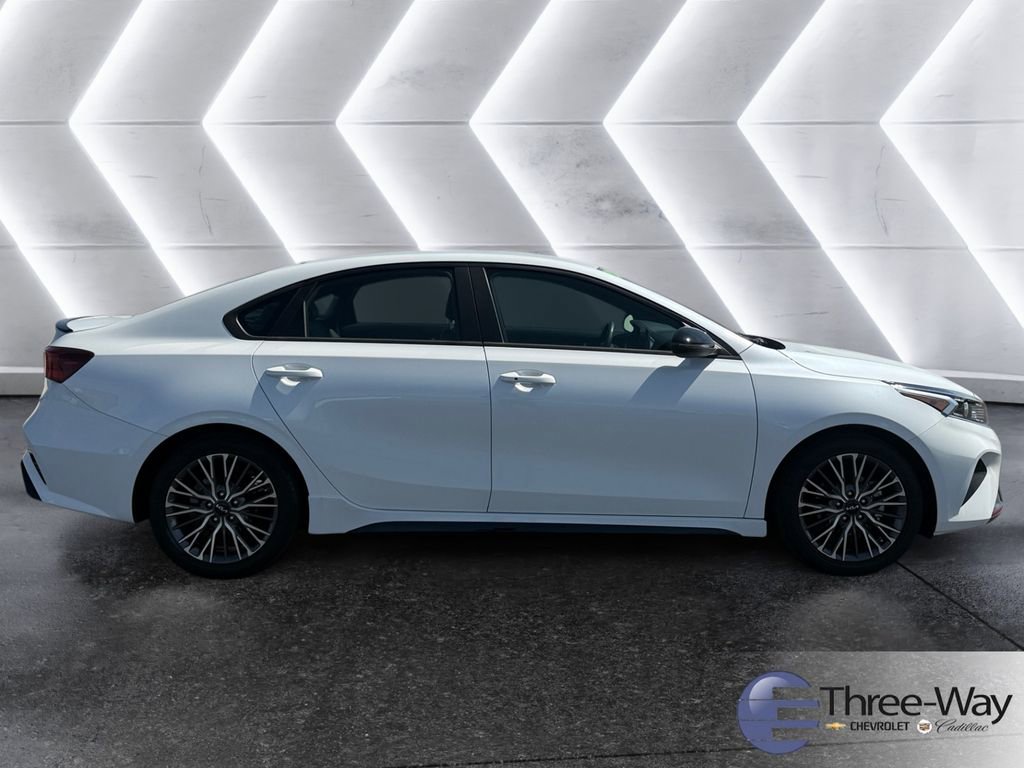 Used 2023 Kia Forte GT-Line image 6