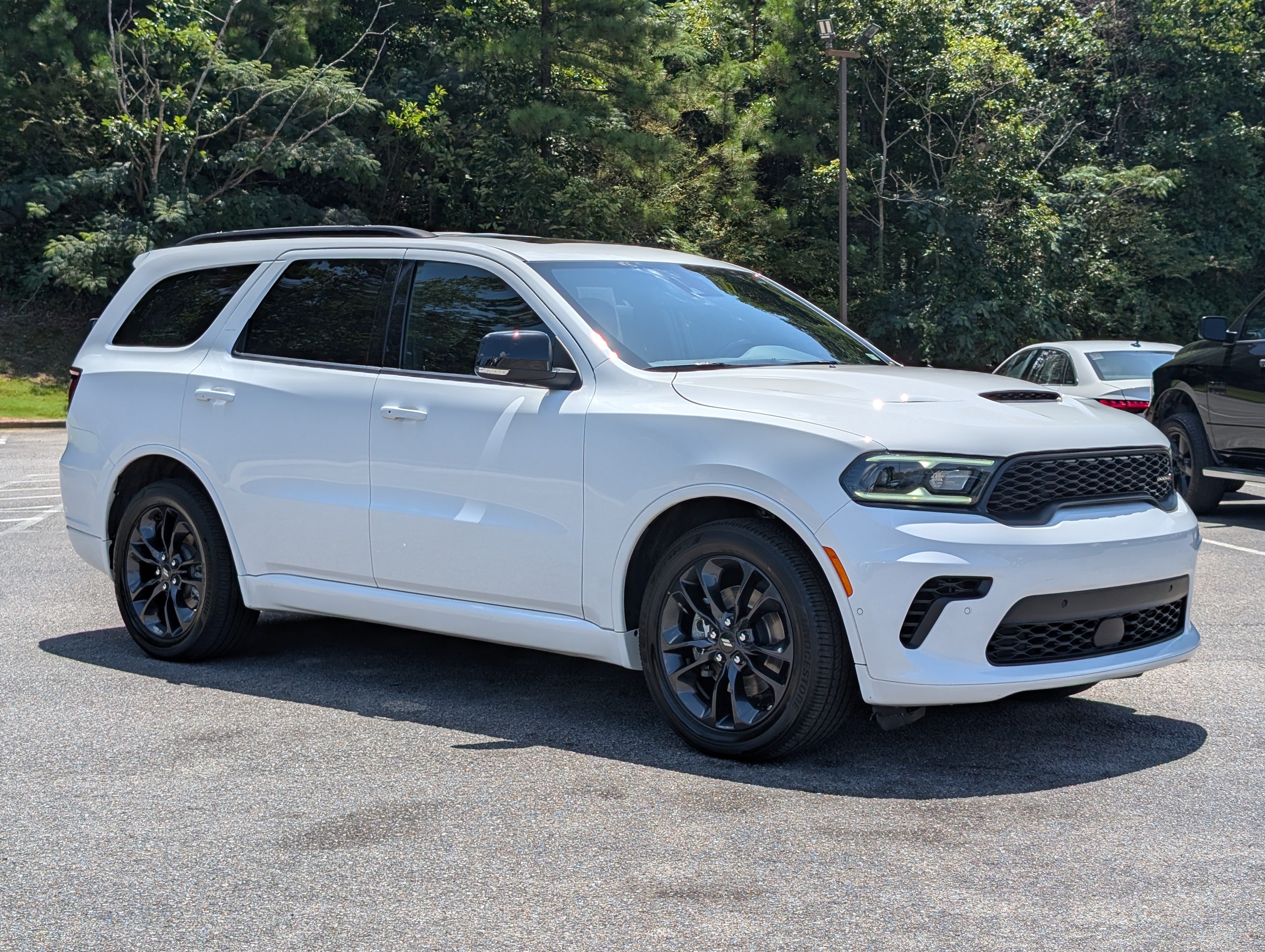 Used 2024 Dodge Durango R/T AWD/4WD image 11