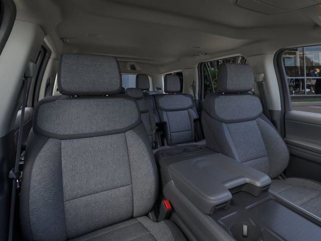 New 2026 Ford Expedition Active AWD/4WD image 10