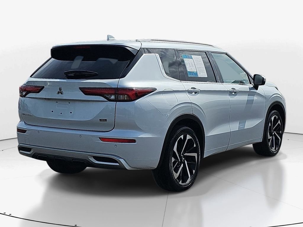Used 2022 Mitsubishi Outlander SEL AWD/4WD image 5