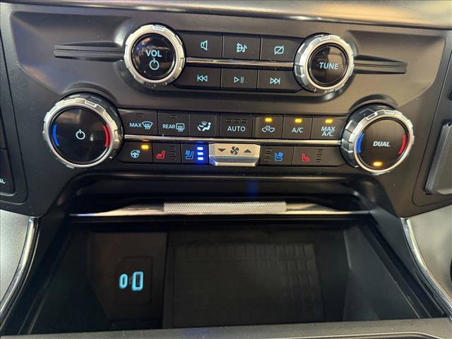 Used 2022 Ford F150 Lariat w/ Equipment Group 502A High AWD/4WD image 19