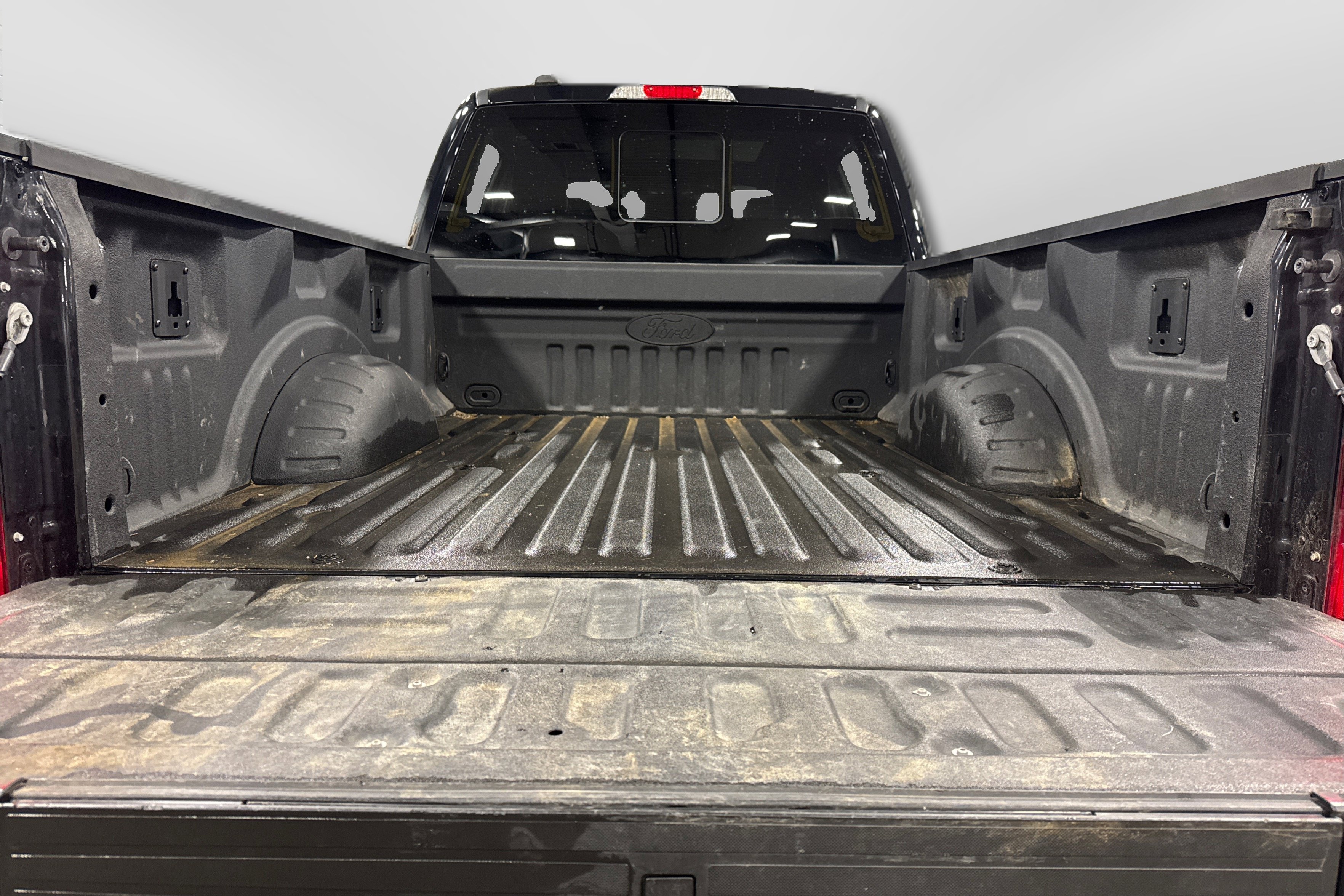 Used 2022 Ford F250 Lariat w/ Black Appearance Package image 50