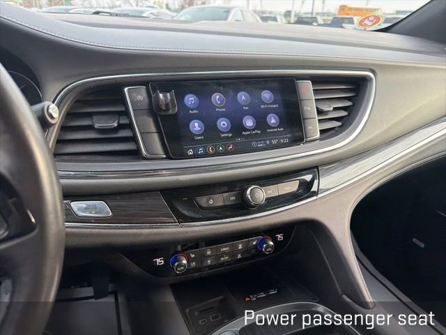 Used 2024 Buick Enclave Premium image 34