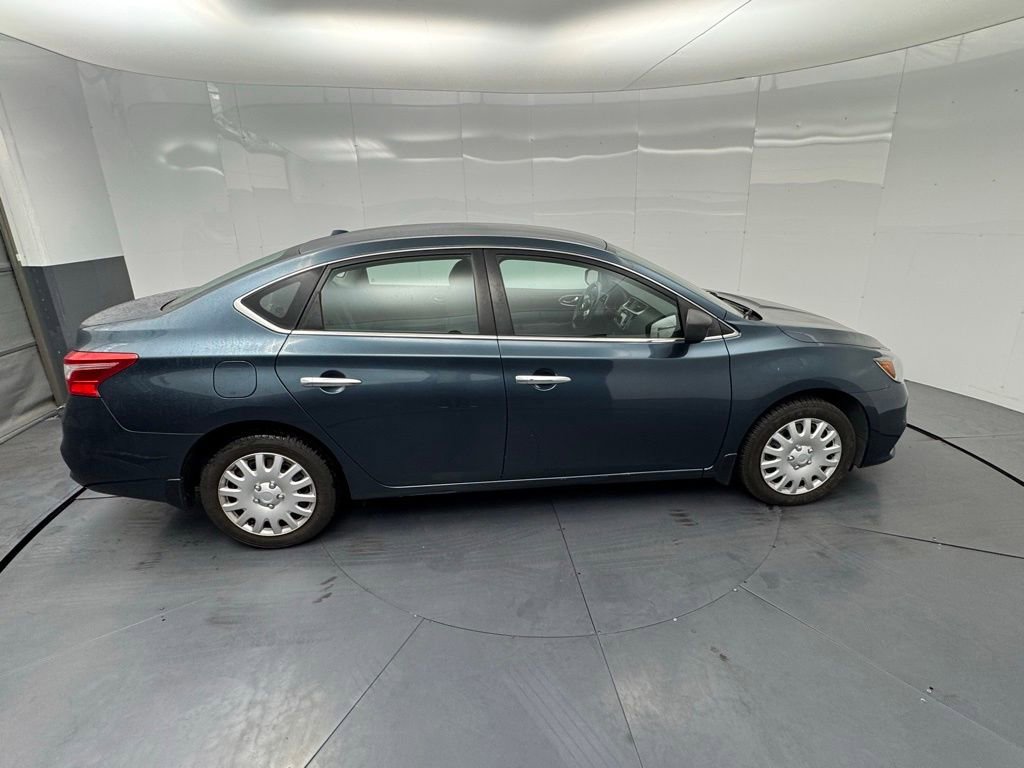 Used 2016 Nissan Sentra SV image 6
