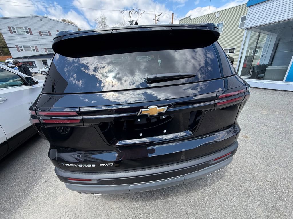 New 2026 Chevrolet Traverse LT AWD/4WD image 4
