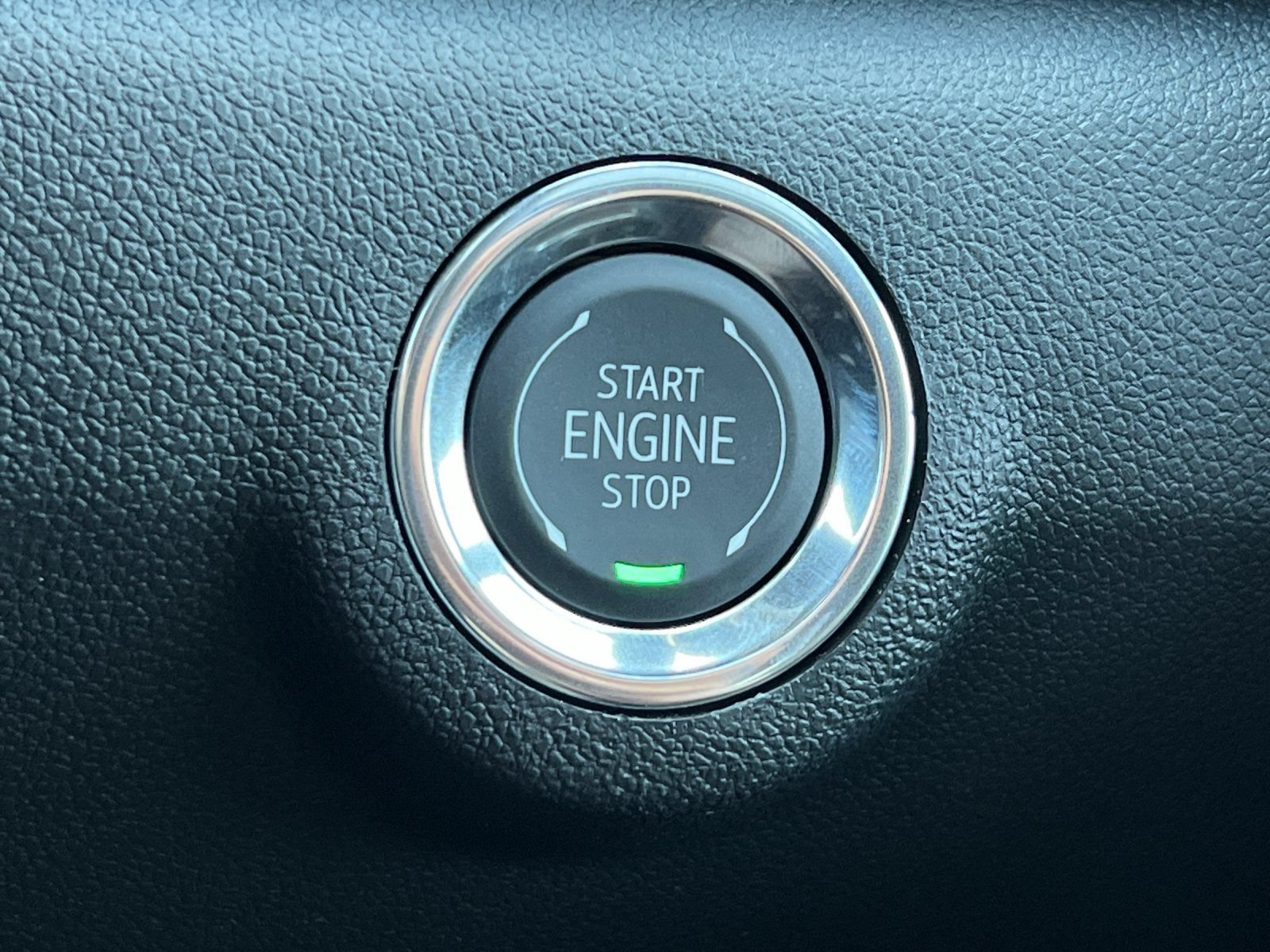 New 2027 GMC Terrain AT4 w/ Convenience Package III AWD/4WD image 21