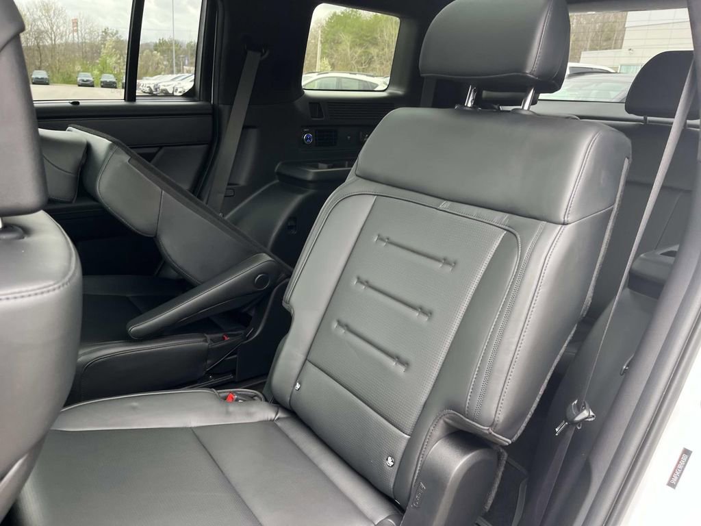 Used 2024 Hyundai Santa Fe Calligraphy image 19