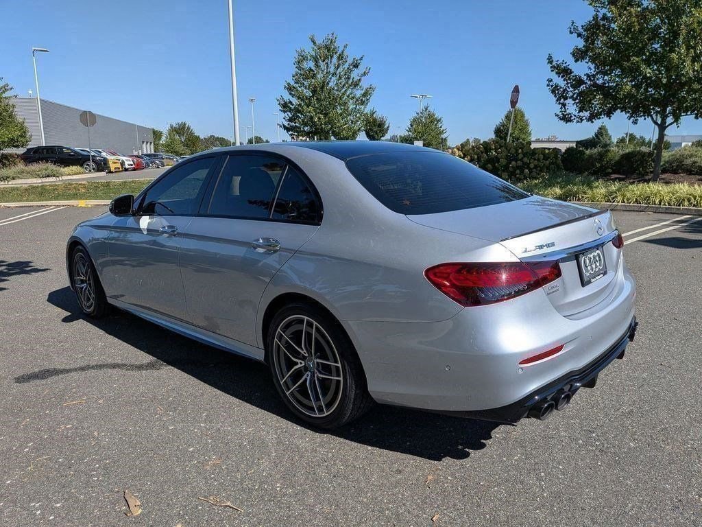 Used 2022 Mercedes-Benz E 53 AMG 4MATIC Sedan image 5