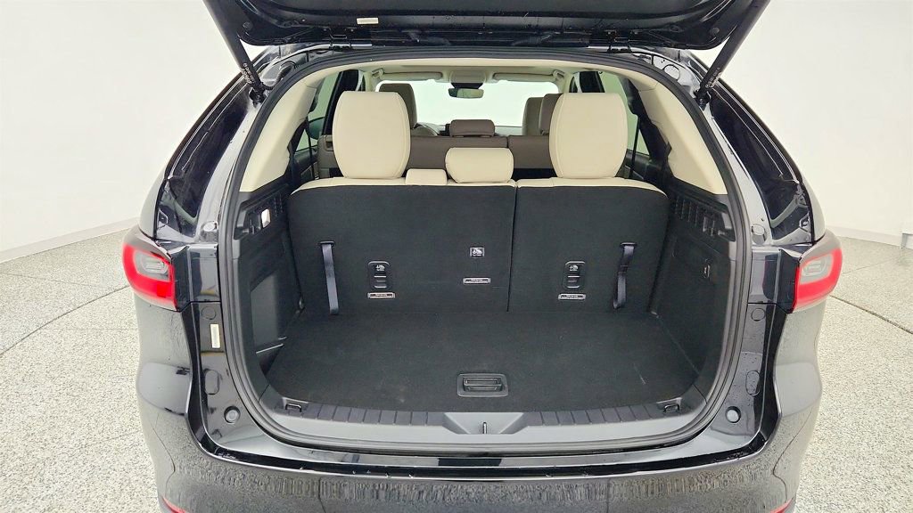 Used 2024 MAZDA CX-90 3.3 Turbo w/ Preferred Plus image 22