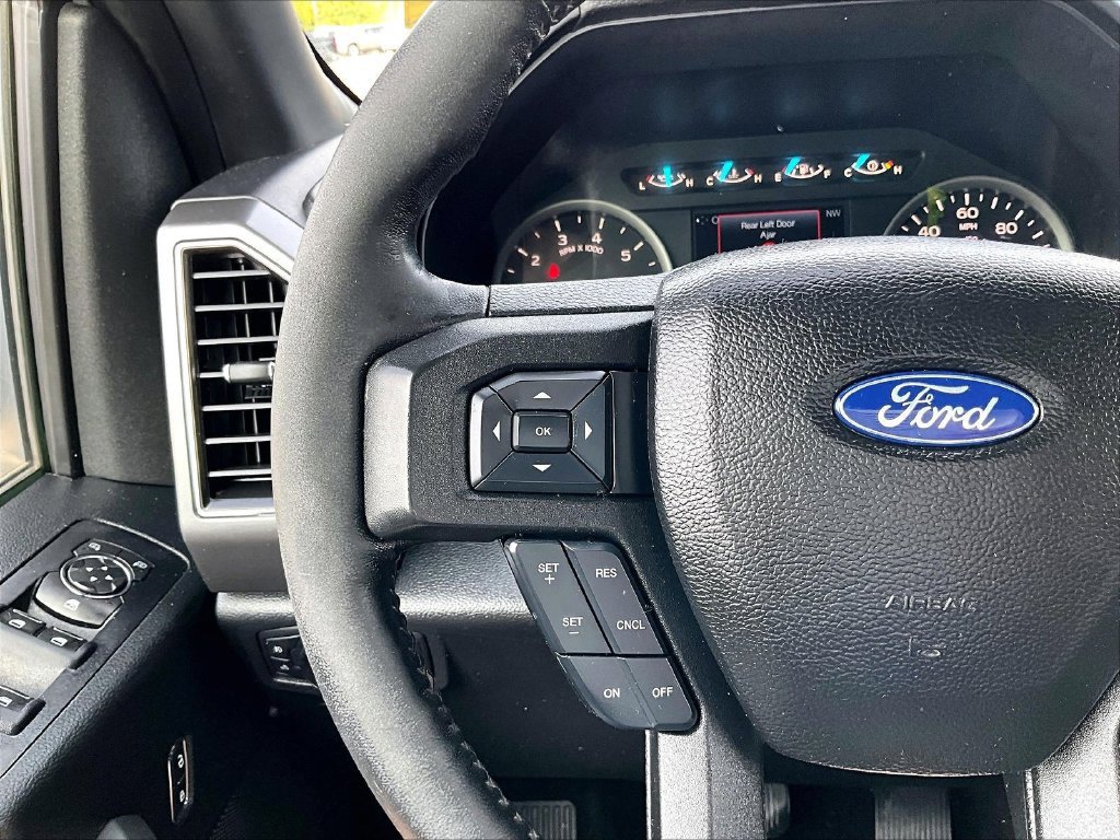 Used 2018 Ford F150 XLT w/ Equipment Group 302A Luxury AWD/4WD image 14