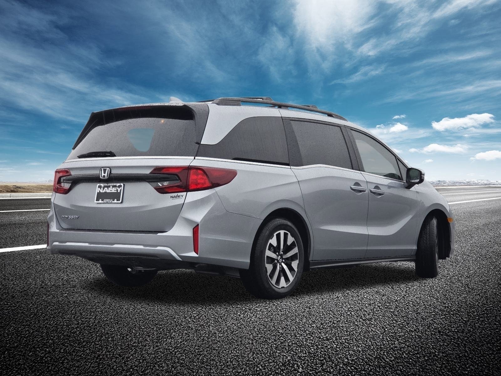 Certified 2026 Honda Odyssey EX-L image 18