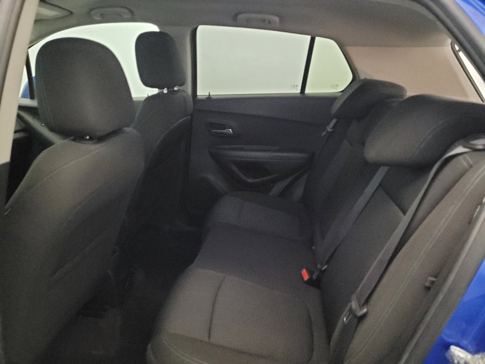 Used 2016 Chevrolet Trax LT FWD image 18