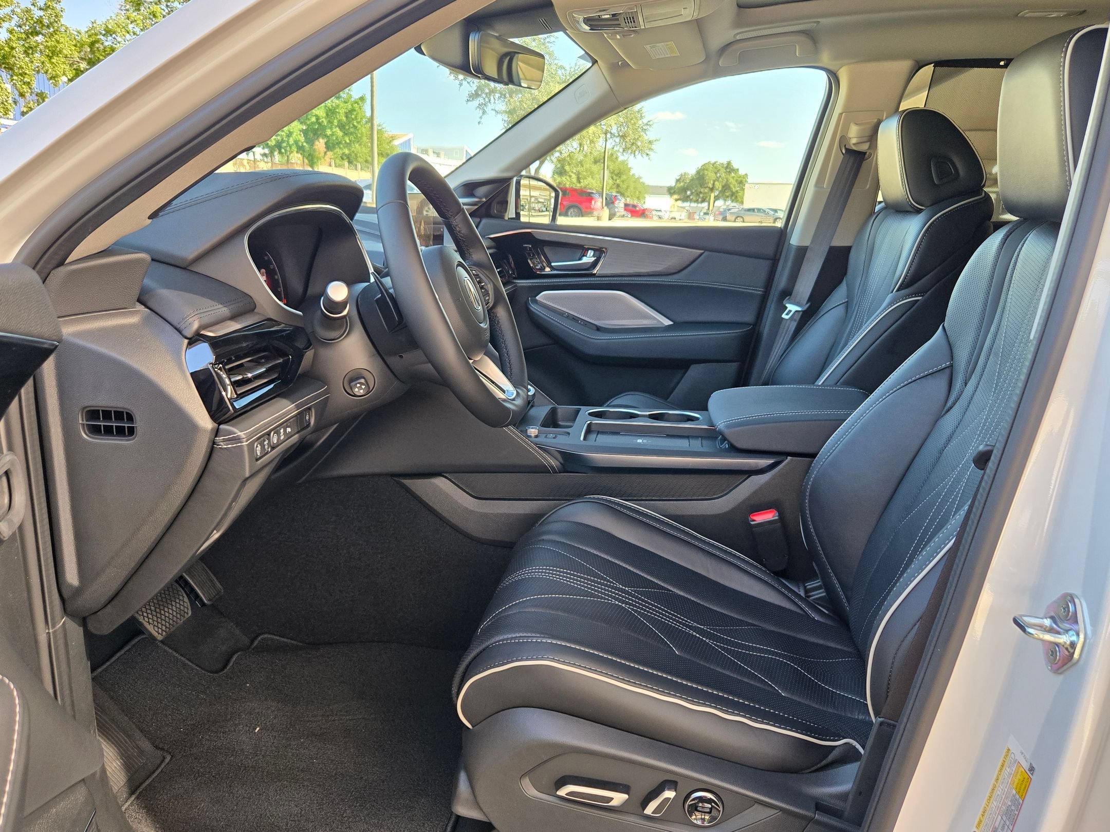 New 2026 Acura MDX w/ Advance Package AWD/4WD image 9