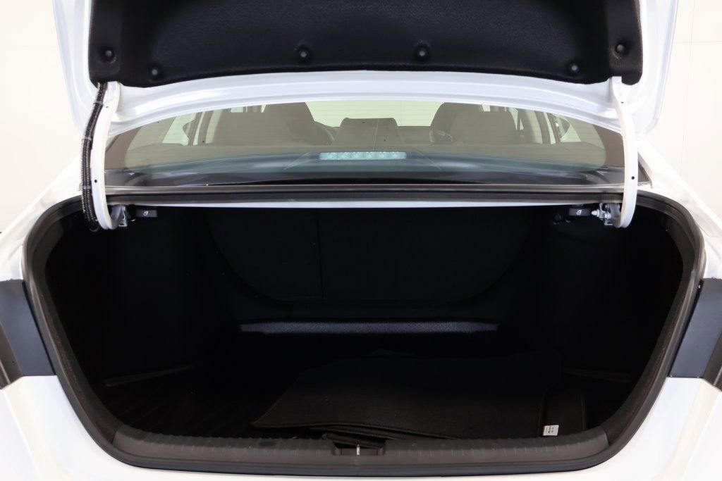 Used 2023 Honda Accord EX image 14