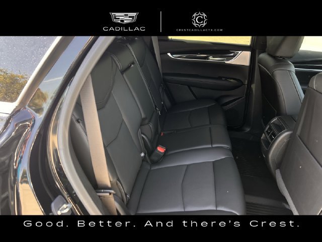 Certified 2024 Cadillac XT5 Premium Luxury w/ LPO, Floor Liner Package AWD/4WD image 32
