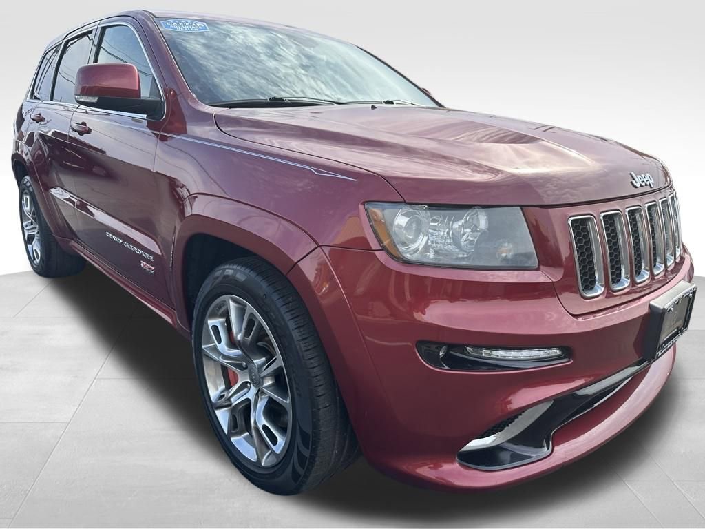 Used 2012 Jeep Grand Cherokee SRT8 w/ Luxury Group II AWD/4WD image 8
