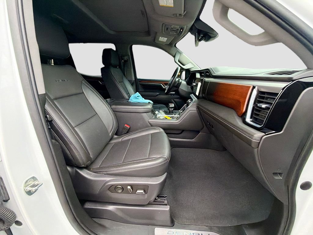 Used 2022 GMC Sierra 1500 Denali AWD/4WD image 14