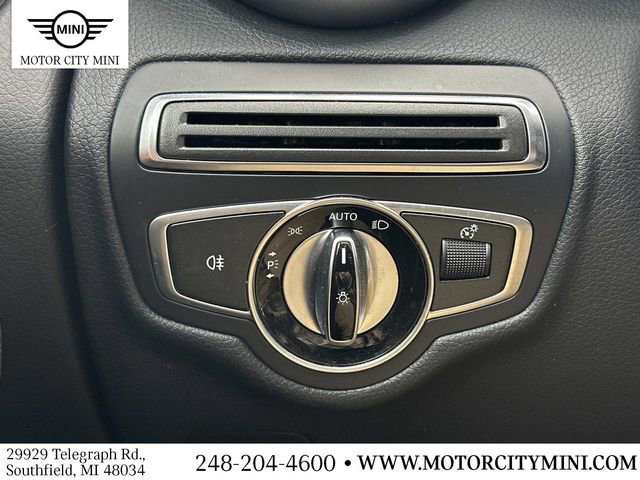 Used 2017 Mercedes-Benz GLC 300 4MATIC image 30