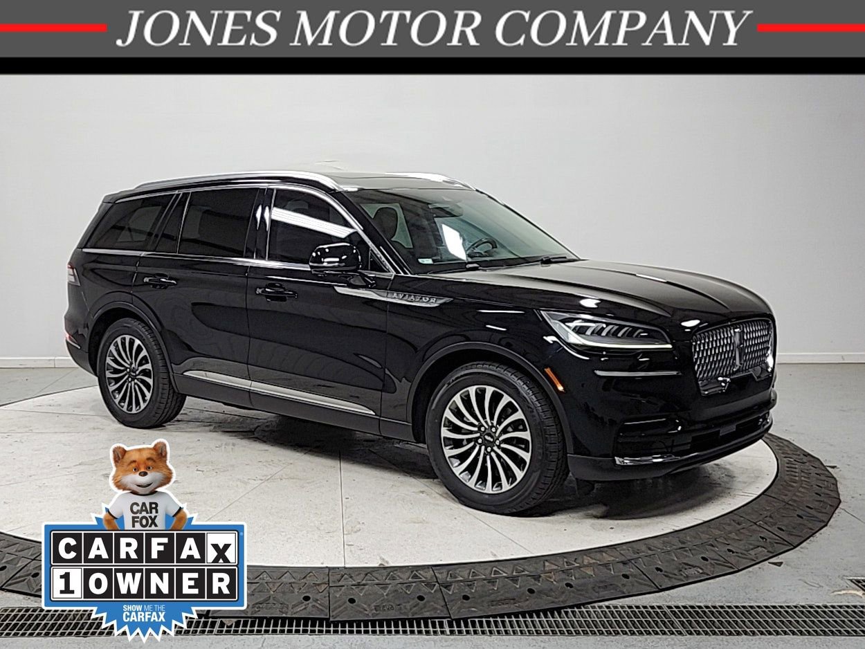 Used 2023 Lincoln Aviator Reserve w/ Elements Package Plus image 1