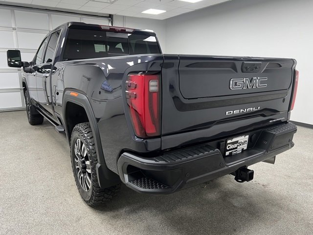 Used 2024 GMC Sierra 3500 Denali Ultimate image 8