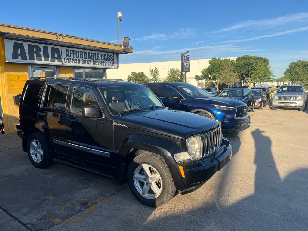 Used 2011 Jeep Liberty Limited w/ Exterior Appearance Group
