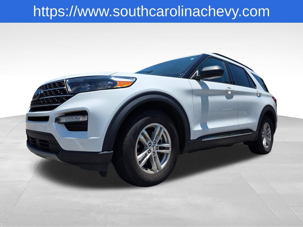 Used 2023 Ford Explorer XLT w/ Equipment Group 202A RWD image 37