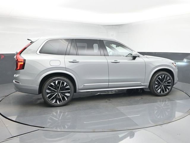 New 2026 Volvo XC90 B6 Plus w/ Protection Package Premier image 8