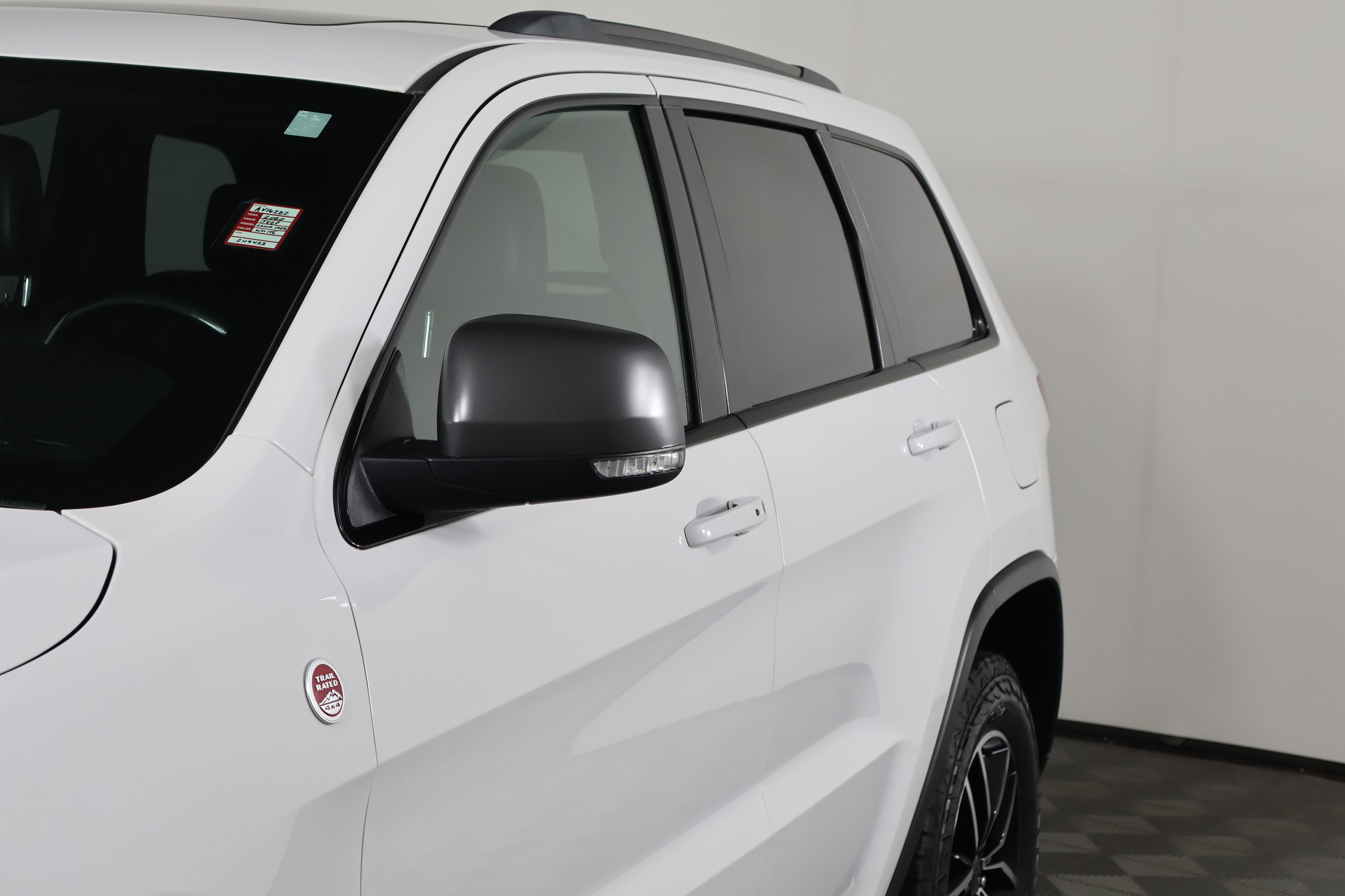 Used 2020 Jeep Grand Cherokee Trailhawk w/ Trailhawk Luxury Group image 13