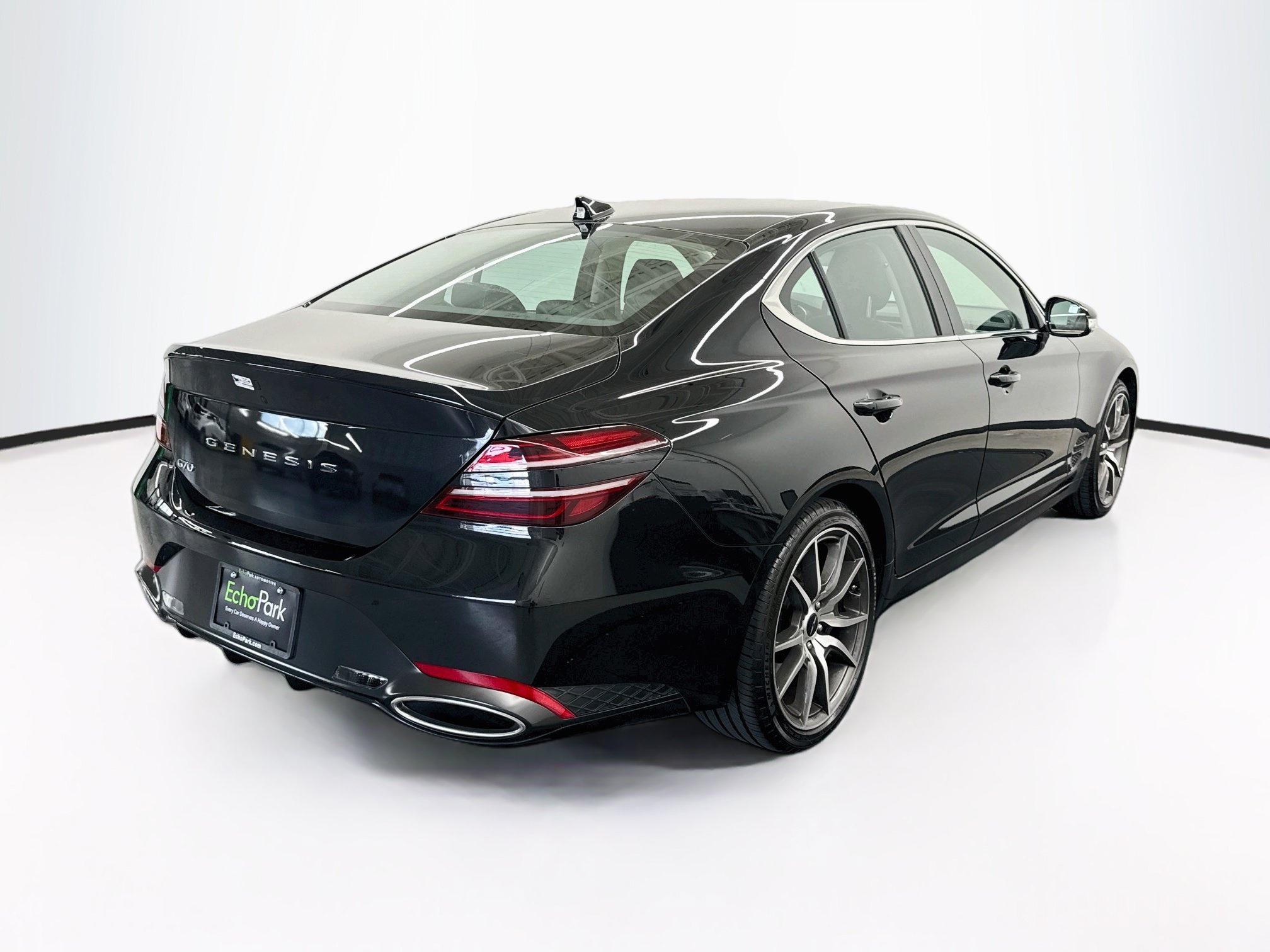 Used 2026 Genesis G70 2.5T RWD image 9