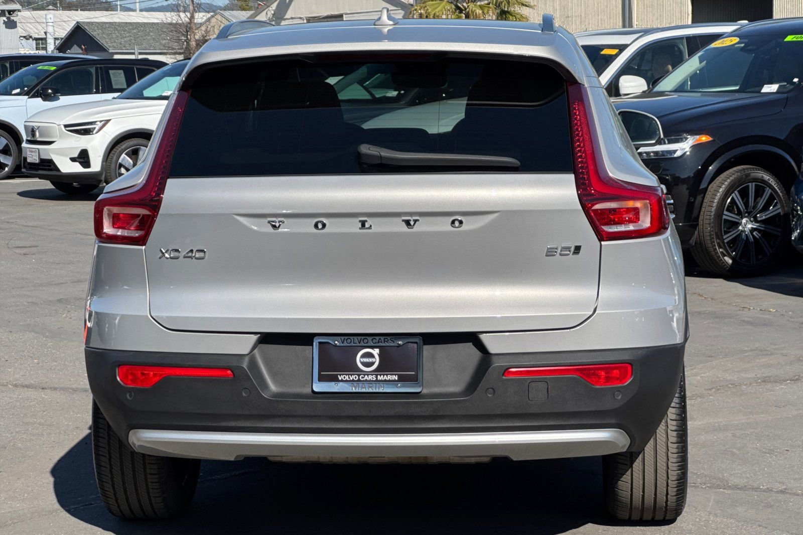 Certified 2025 Volvo XC40 B5 Core AWD/4WD image 8