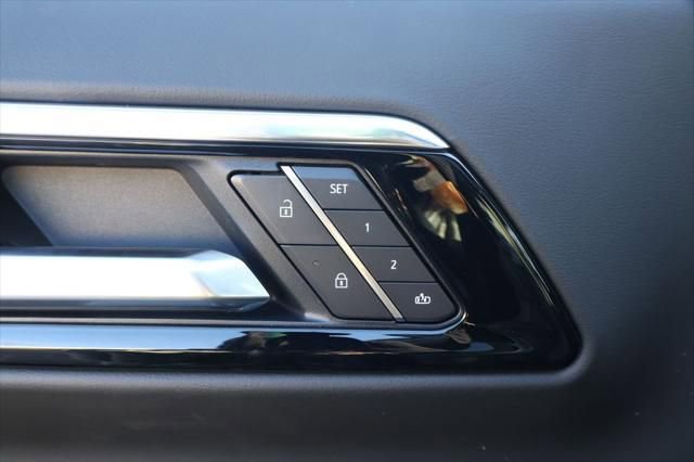 New 2026 Chevrolet Suburban RST image 20