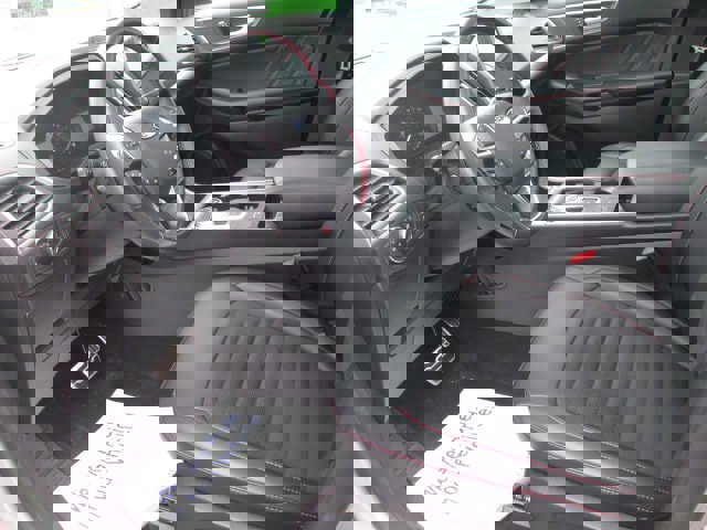 Used 2024 Ford Edge ST-Line image 11