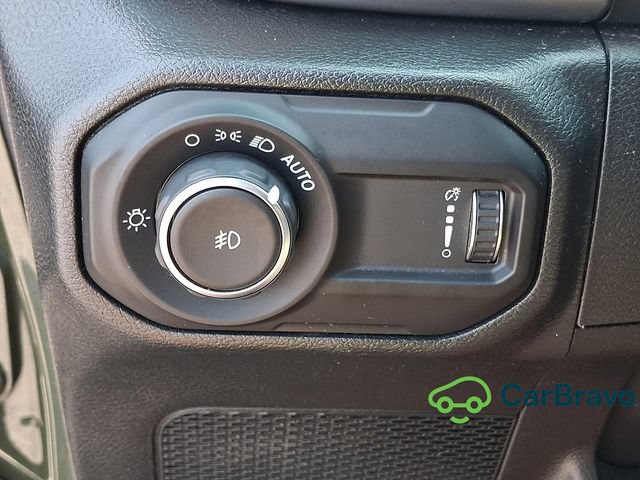 Used 2023 Jeep Wrangler Unlimited Sport AWD/4WD image 24