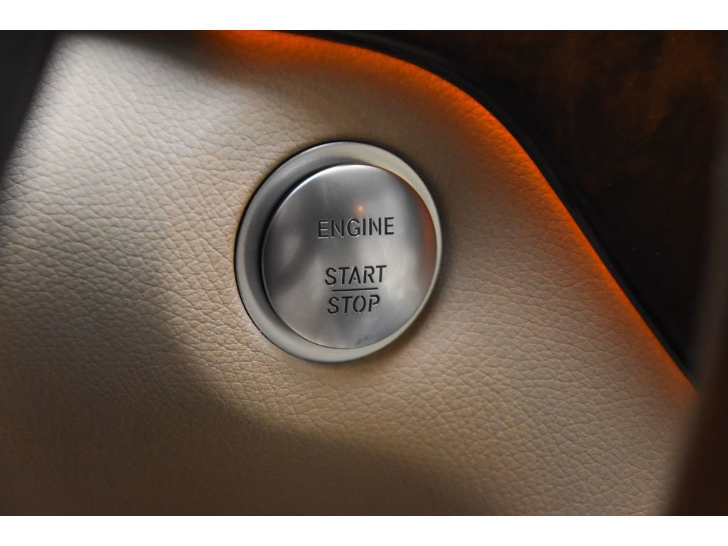 Used 2017 Mercedes-Benz GLS 450 4MATIC image 33