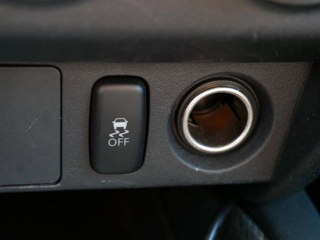 Used 2018 Mitsubishi Outlander Sport ES AWD/4WD image 25