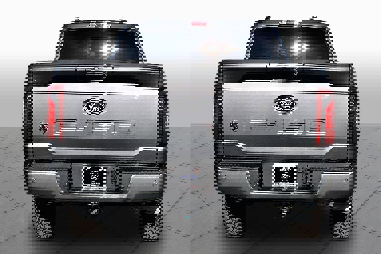 Used 2025 Ford F150 XLT w/ Equipment Group 302A MID image 5