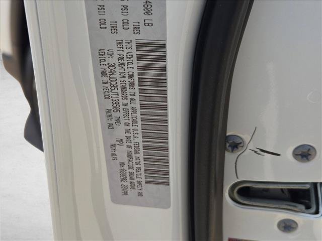 Used 2018 Jeep Compass Limited w/ Navigation Group AWD/4WD image 24